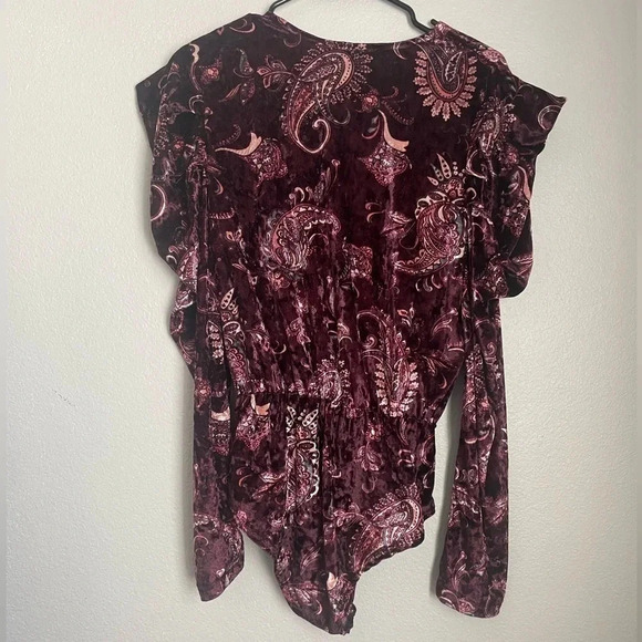 Love Point Velvet Jumper. Dark maroon size large snap button closure. - Picture 2 of 8